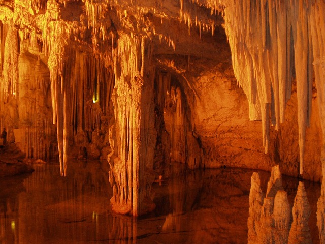 podzemní jeskyně